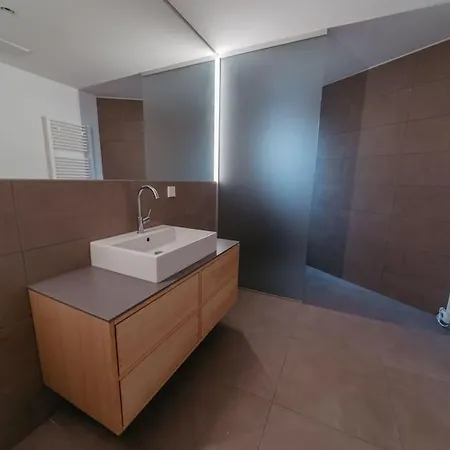 Family *relax Apartment* Fuer 6 In Den Weinbergen Daire