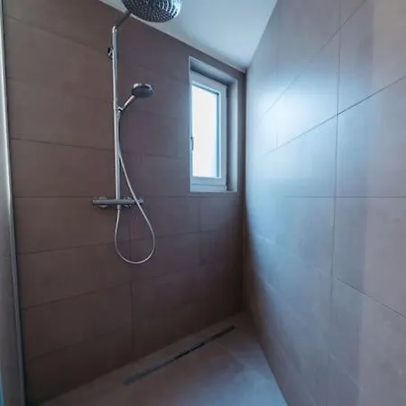 Family *relax Apartment* Fuer 6 In Den Weinbergen *