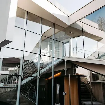 Family *relax Apartment* Fuer 6 In Den Weinbergen Spielfeld